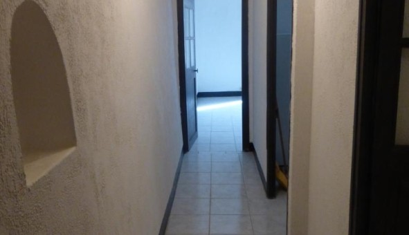 Logement tudiant Location T2 Vide Chteaudouble (83300)