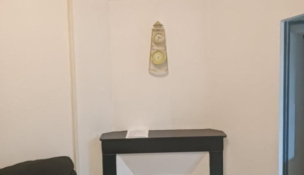 Logement �tudiant T2 &agrave; Ch�teaudouble (83300)