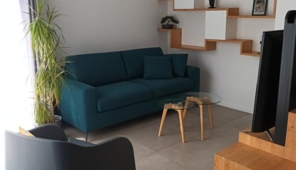 Logement tudiant T2 à Chteauneuf le Rouge (13790)