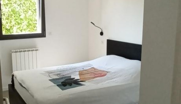 Logement tudiant T2 à Chteauneuf le Rouge (13790)