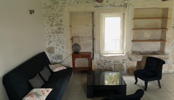 Logement tudiant Location T2 Vide Chteaurenard (13160)