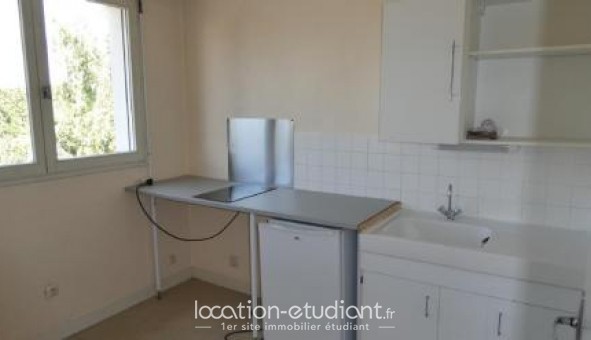 Logement tudiant T2 à Chtellerault (86100)