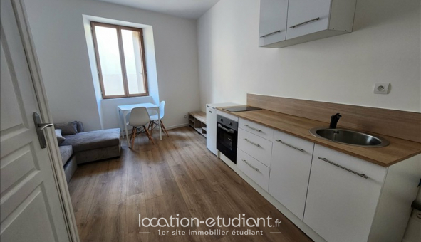 Logement �tudiant Location T2 Meubl&eacute; Ch�tellerault (86100)