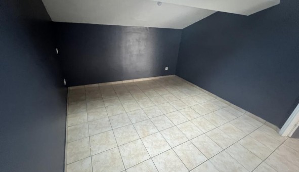 Logement tudiant T2 à Chaussan (69440)