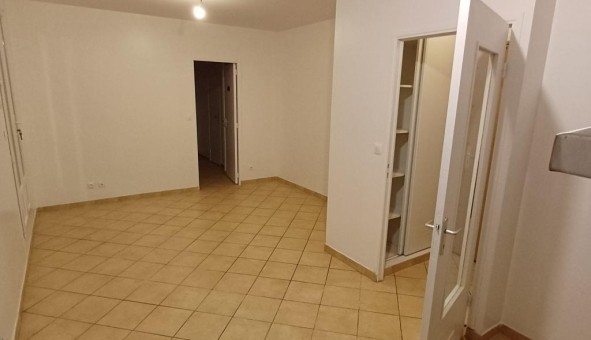 Logement �tudiant T2 &agrave; Chelles (77500)