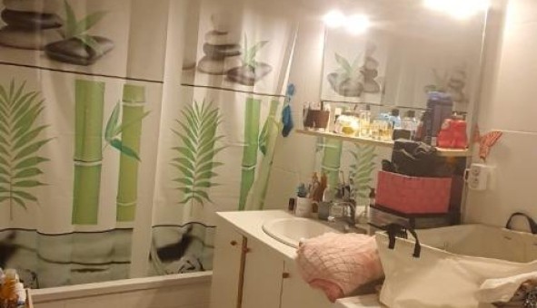Logement tudiant T2 à Cheminas (07300)