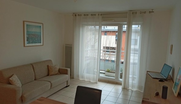 Logement tudiant Location T2 Vide Choisy le Roi (94600)