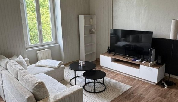 Logement tudiant T2 à Chuzelles (38200)