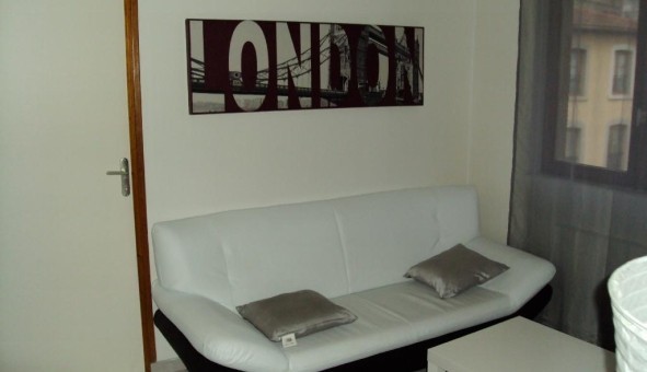 Logement tudiant T2 à Chuzelles (38200)