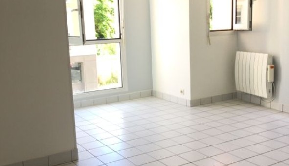 Logement �tudiant T2 &agrave; Clairefontaine en Yvelines (78120)