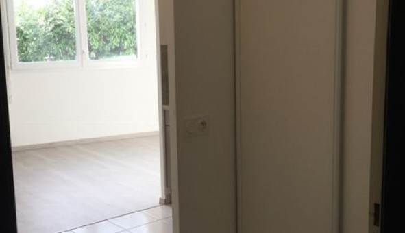 Logement �tudiant T2 &agrave; Clairefontaine en Yvelines (78120)