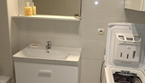 Logement tudiant T2 à Cogolin (83310)