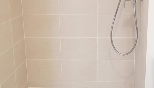 Logement �tudiant T2 &agrave; Coigni�res (78310)