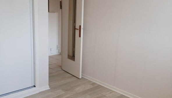 Logement tudiant T2 à Collemiers (89100)