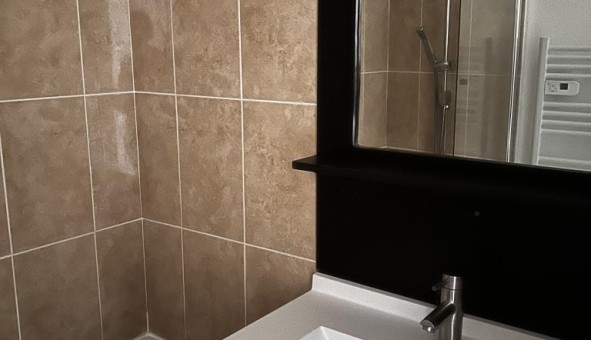 Logement tudiant T2 à Collemiers (89100)