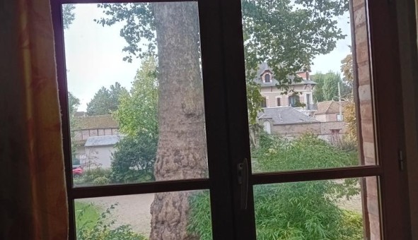 Logement tudiant T2 à Collemiers (89100)