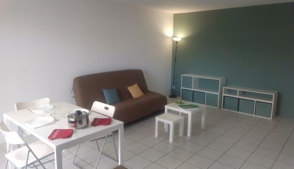 Logement �tudiant T2 &agrave; Collemiers (89100)