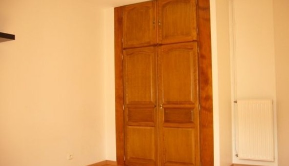 Logement �tudiant T2 &agrave; Collemiers (89100)