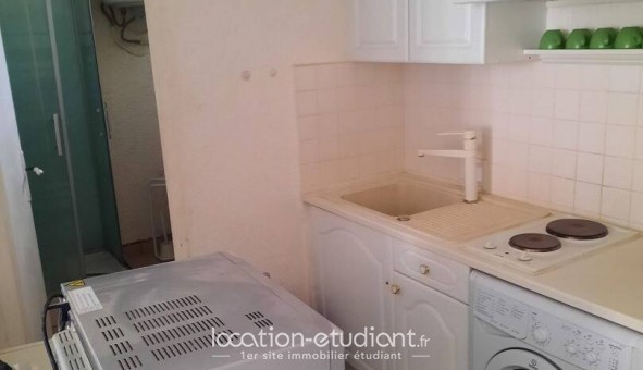 Logement tudiant T2 à Collobrires (83610)