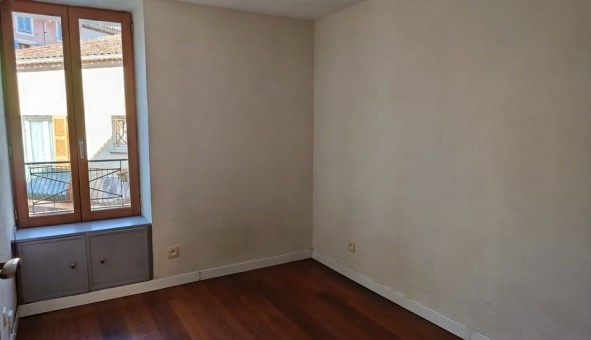 Logement �tudiant T2 &agrave; Collobri�res (83610)
