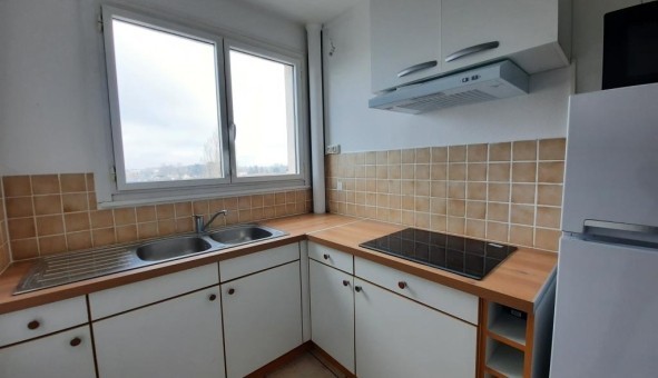 Logement tudiant T2 à Combleux (45800)