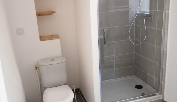 Logement �tudiant T2 &agrave; Compr�gnac (12100)