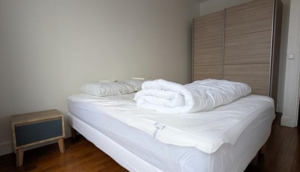 Logement tudiant T2 à Courbevoie (92400)