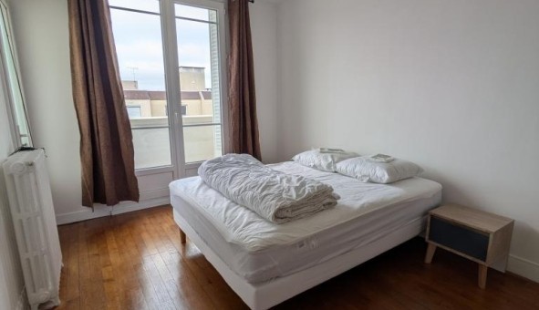 Logement tudiant T2 à Courbevoie (92400)