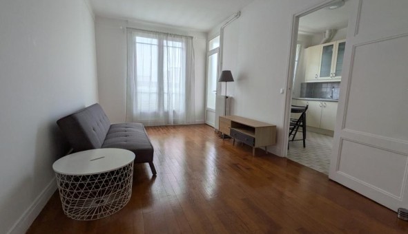 Logement tudiant T2 à Courbevoie (92400)