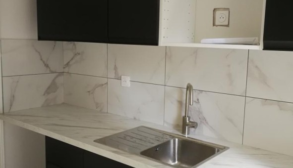 Logement tudiant T2 à Courbevoie (92400)