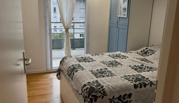 Logement tudiant T2 à Courbevoie (92400)