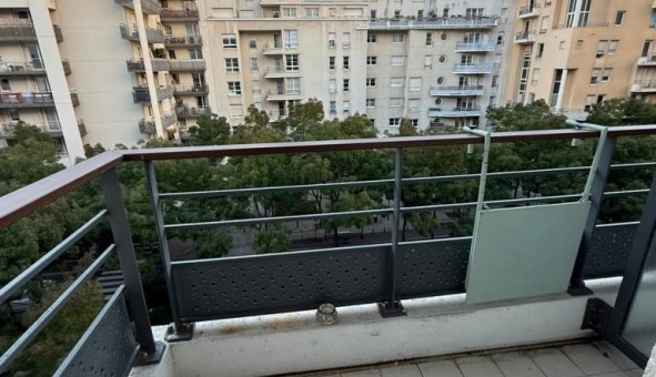 Logement tudiant T2 à Courbevoie (92400)