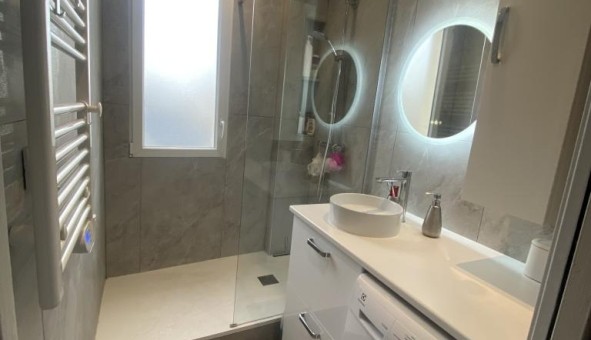 Logement tudiant T2 à Courbevoie (92400)