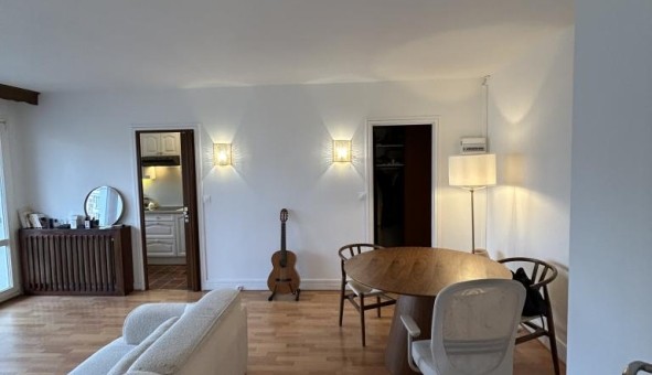 Logement tudiant T2 à Courbevoie (92400)