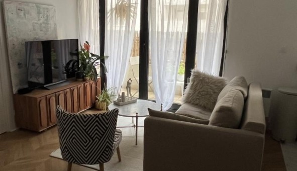 Logement tudiant T2 à Courbevoie (92400)
