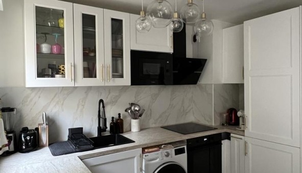 Logement tudiant T2 à Courbevoie (92400)