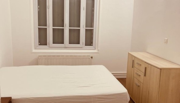 Logement �tudiant T2 &agrave; Courbevoie (92400)