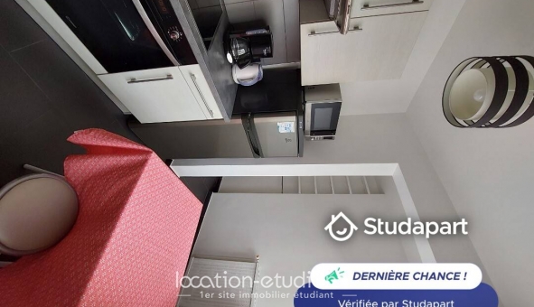 Logement étudiant T2 &agrave; Courbevoie (92400)