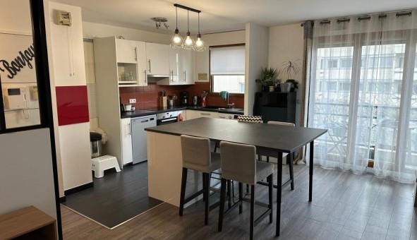 Logement �tudiant T2 &agrave; Courbevoie (92400)