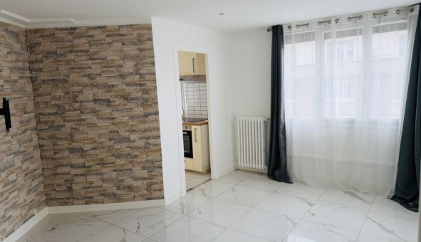 Logement �tudiant T2 &agrave; Courbevoie (92400)
