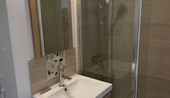 Logement �tudiant T2 &agrave; Courbevoie (92400)