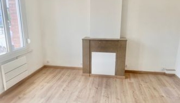 Logement �tudiant T2 &agrave; Courri�res (62710)