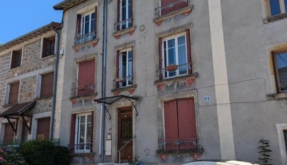 Logement étudiant T2 à Cours la Ville (69470)