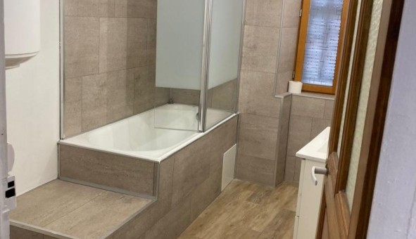 Logement tudiant T2 à Coursegoules (06140)