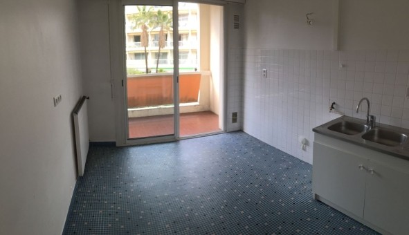 Logement �tudiant T2 &agrave; Coursegoules (06140)