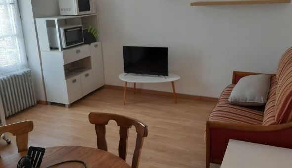 Logement �tudiant Location T2 Vide Coussay les Bois (86270)