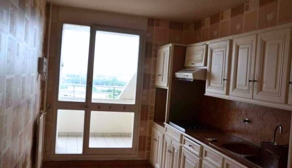 Logement tudiant T2 à Crteil (94000)