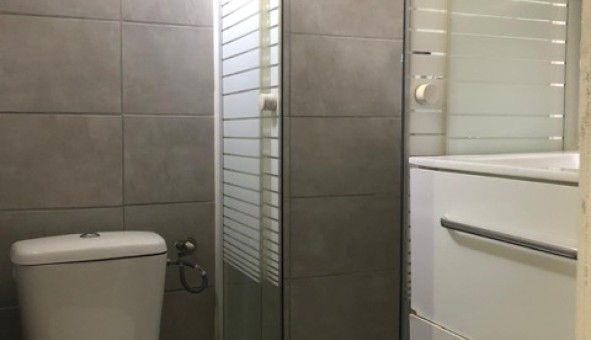 Logement �tudiant T2 &agrave; Cuges les Pins (13780)