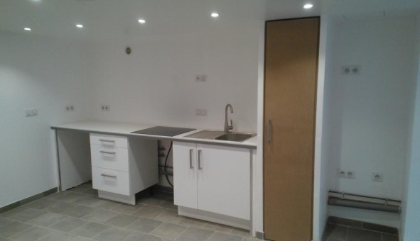 Logement tudiant Location T2 Vide Darvault (77140)