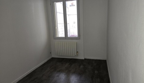 Logement tudiant T2 à Darvault (77140)